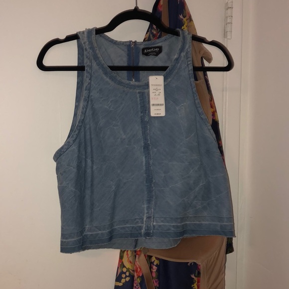 Crop top - Picture 4 of 4